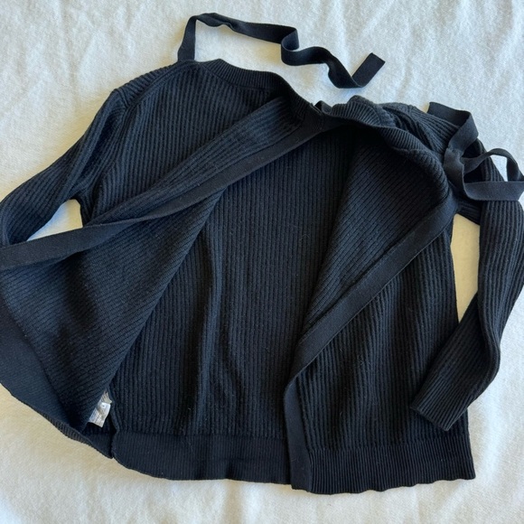 VINCE Tie Back Cashmere Cotton Blend Black Sweater Size XS - Picture 9 of 9
